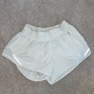 Lululemon hotty hots low rise size 2!